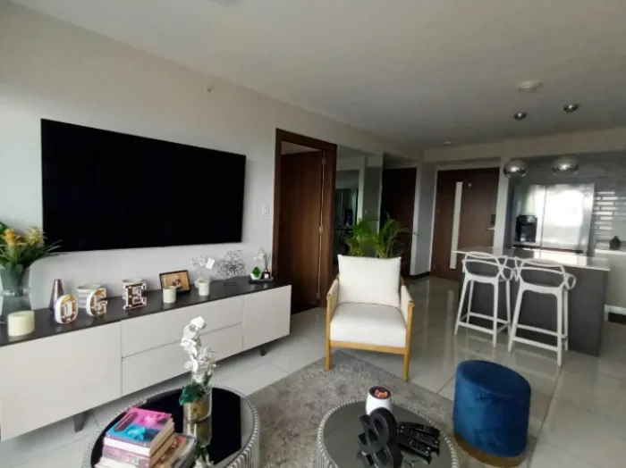  ALQUILER APARTAMENTO AMUEBLADO SAN JOSE-URUCA PISO 14 en Uruca, San José — $1,500 - Foto 2 de 18