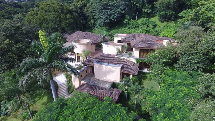 Casa de lujo en Villa Real Santa Ana en Santa Ana, San José — $1,650,000 - Foto 2 de 9