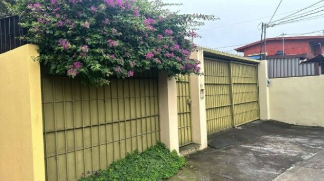 VENDO CASA DE UNA PLANTA EN ESCAZÚ. en Escazú, San José — ₡ 79 500 000