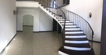 VENTA DE CASA, SANTA ANA, RIO ORO, HACIENDA DEL SOL in Uruca, Santa Ana, San José — $795,000 - Photo 3 of 18