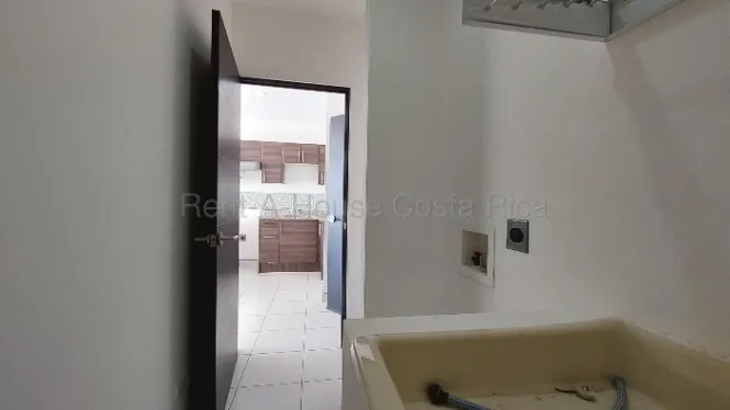 Se alquila apartamento en Ulloa Heredia 27-88 in Ulloa, Heredia — ₡ 520 000