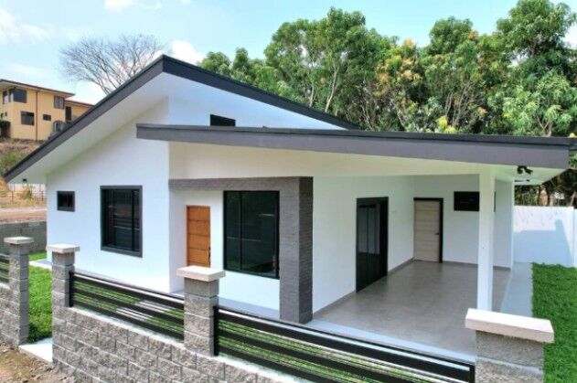 ESPECTACULAR CASA EN RÍO GRANDE DE ATENAS.  en Atenas, Alajuela — $255,000