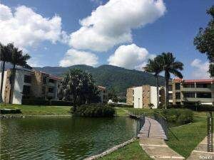 Venta de Apartamento en San Ana, San José / OFC en Santa Ana, San José — $145,000
