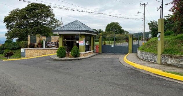 Venta de Lote en Grecia, Alajuela. RAH 25-1290 in San Roque, Grecia, Alajuela — $77,000