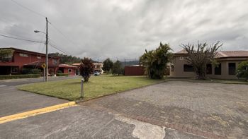 Venta de terreno para construir en Condominio in El Tejar, El Guarco, Cartago — 255 000 000 ₡ - Photo 3 of 60
