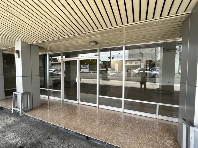 ALQUILO LOCAL COMERCIAL EN LA SABANA en Mata Redonda, San José — ₡ 3 087 120