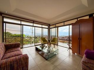 Venta de casa en Condominio en Ulloa, Heredia en Ulloa, Heredia — $430,000 - Foto 4 de 42