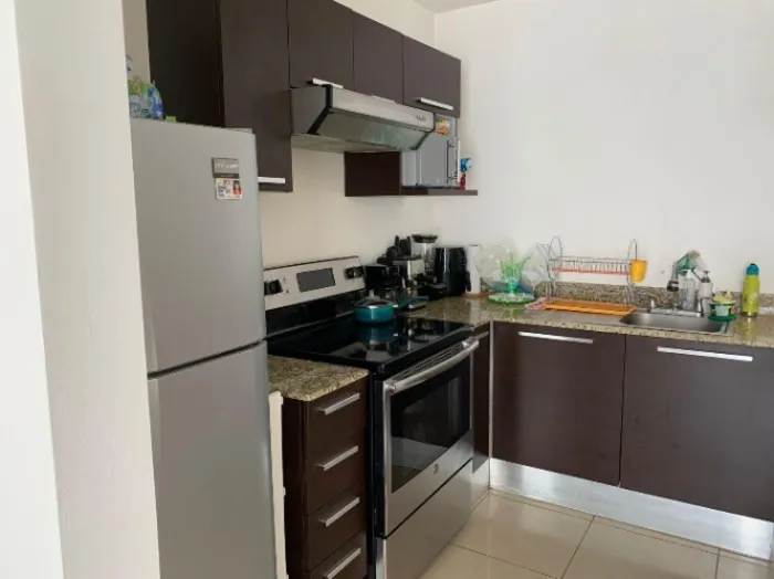 Venta de Hermoso Apartamento de 3 cuartos en San Sebastian, 26-1000 in San Sebastián, San José — $119,000 - Photo 2 of 5