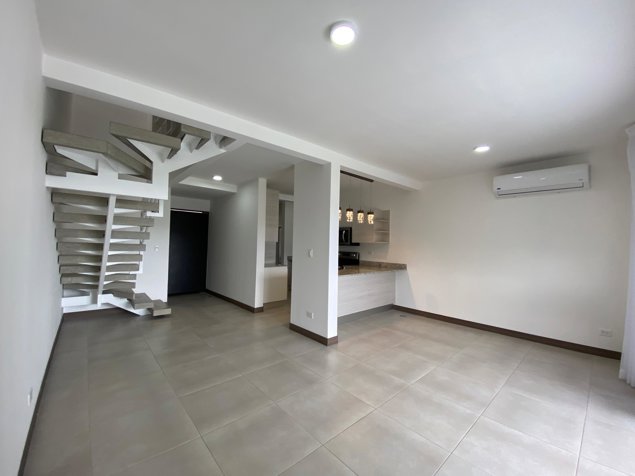 Casa en alquiler Ciudad Colon, condominio Caoba in Colón, Mora, San José — $200,000