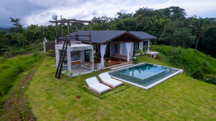 Modern New 3BR Ocean-View Villa with Pool in Marbella en Cuajiniquil, Santa Cruz, Guanacaste — $550,000 - Foto 2 de 24