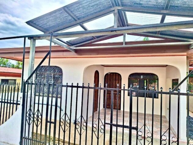 Se vende casa en San Vito  en San Vito, Coto Brus, Puntarenas — ₡ 90 000 000