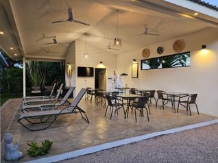 Exclusivo Bed & Breakfast Boutique en Venta Tamarindo in Tamarindo, Santa Cruz, Guanacaste — $1,180,000 - Photo 5 of 27