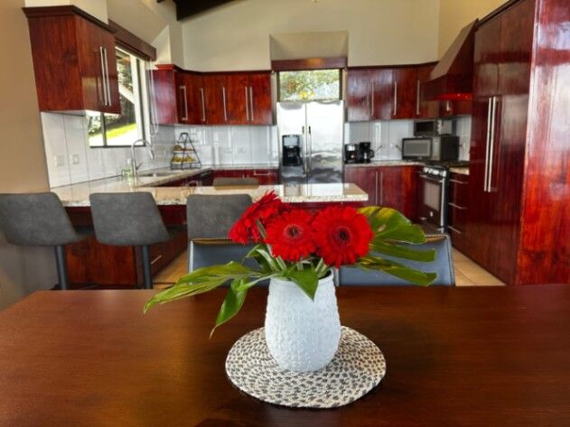 VENDO CASA EN BARVA DE HEREDIA. en Barva, Heredia — $639,000