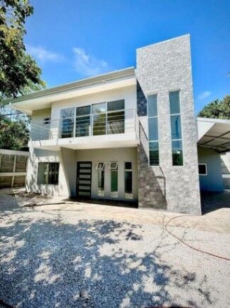 Se vende moderna casa con patio en Santa Eulalia de Atenas 25-1821 in Santa Eulalia, Atenas, Alajuela — $265,000