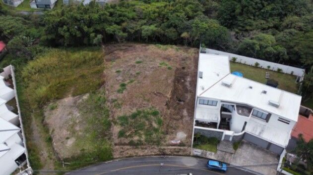 Venta de Lote en Escazú, San José. RAH 26-717 en Escazú, San José — $343,000