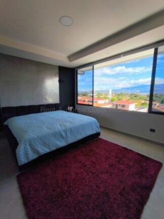 Venta de Casa de Lujo en La Guácima de Alajuela. RAH 26-1970 in Guácima, Alajuela — ₡ 140 000 000