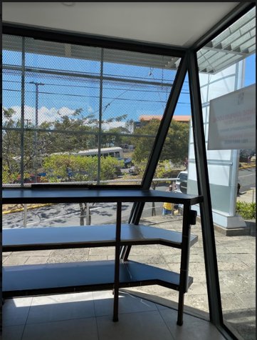 VENTA DE CONSULTORIO Y KIOSKO, HEREDIA CENTRO, TORRE MEDICA NAOS in Heredia — $175,000