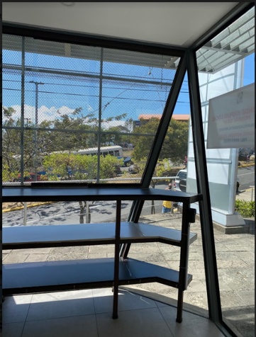 VENTA DE CONSULTORIO Y KIOSKO, HEREDIA CENTRO, TORRE MEDICA NAOS en Heredia — $175,000 - Foto 2 de 3