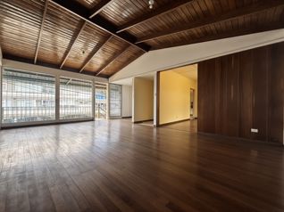 VENTA DE CASA ESQUINERA – USO DE SUELO MIXTO en San Pedro, Montes De Oca, San José — $525,000 - Foto 2 de 23