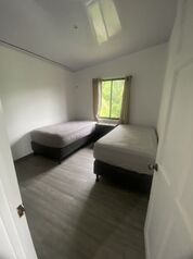 🏡 Apartamento amueblado en alquiler | Playa Hermosa, Costa Rica | Julio 2026 en Jacó, Garabito, Puntarenas — $950 - Foto 5 de 26
