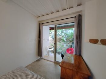 Alquiler apartamento amueblado moderno 2 balcones opción 2 hab 26-1828 GS in Granadilla, Curridabat, San José — $860 - Photo 5 of 9