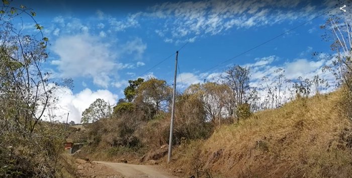 Venta de Finca en Quircot Cartago | Vista Panorámica | Inversión en San Nicolás, Cartago — ₡ 230 000 000 - Foto 3 de 3