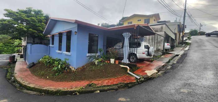 Casa en venta a 5 minutos de Naranjo in San Jerónimo, Naranjo, Alajuela — ₡ 50 000 000
