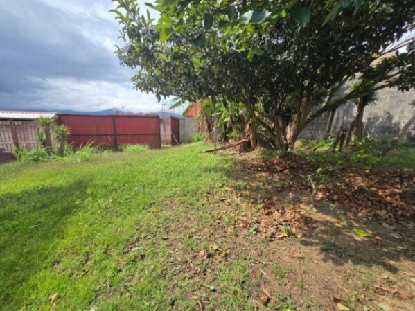 Venta de Lote en La Trinidad de Moravia. RAH 25-1800 in La Trinidad, Moravia, San José — ₡ 50 000 000