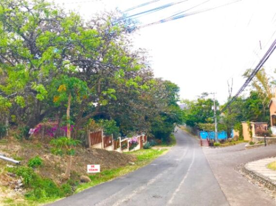 OPORTUNIDAD DE TERRENO  in Colón, Mora, San José — ₡ 60 000 000