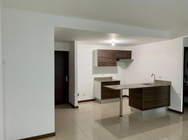 Venta de Apartamento en Hatillo, San José. RAH 26-625 en Hatillo, San José — $135,000