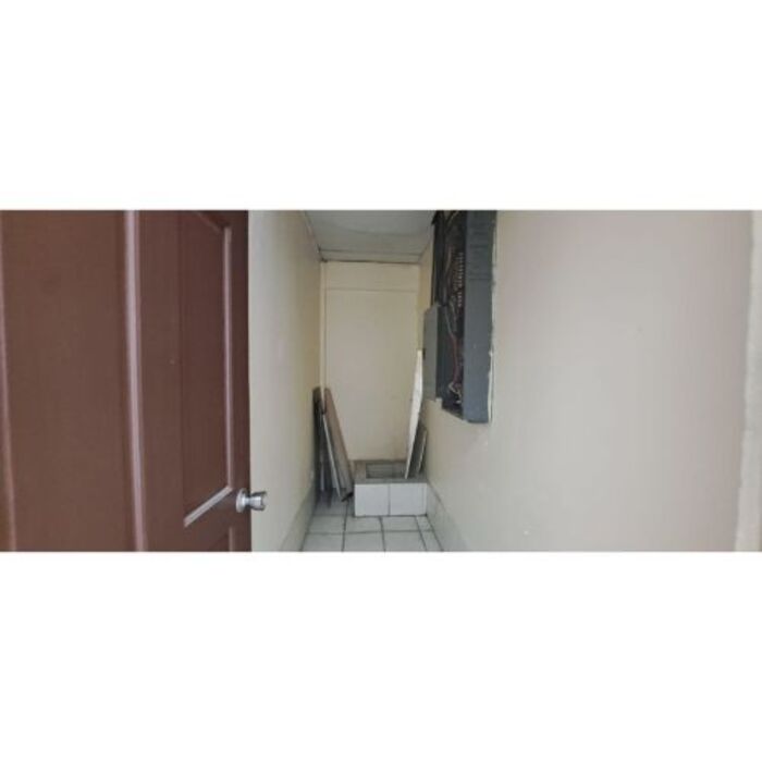 ALQUILER DE OFICINA EN EDIFICIO, SAN JOSE, CENTRO  in Carmen, San José — $8,460
