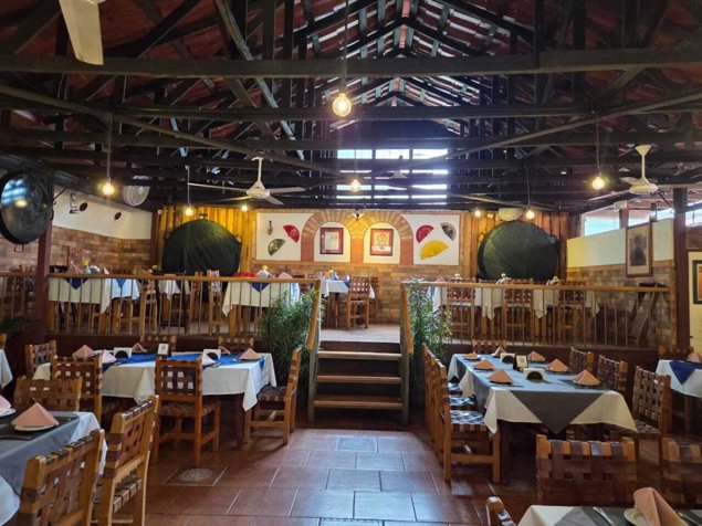 En venta Oportunidad Gastronómica y Comercial para Inversionistas en Barva, Heredia — $890,000
