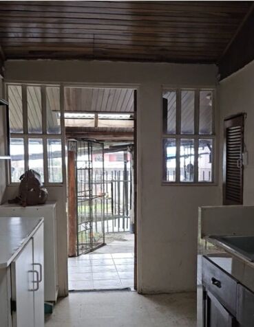 Hermosa y amplia casa en venta. en Ipís, Goicoechea, San José — ₡ 45 000 000