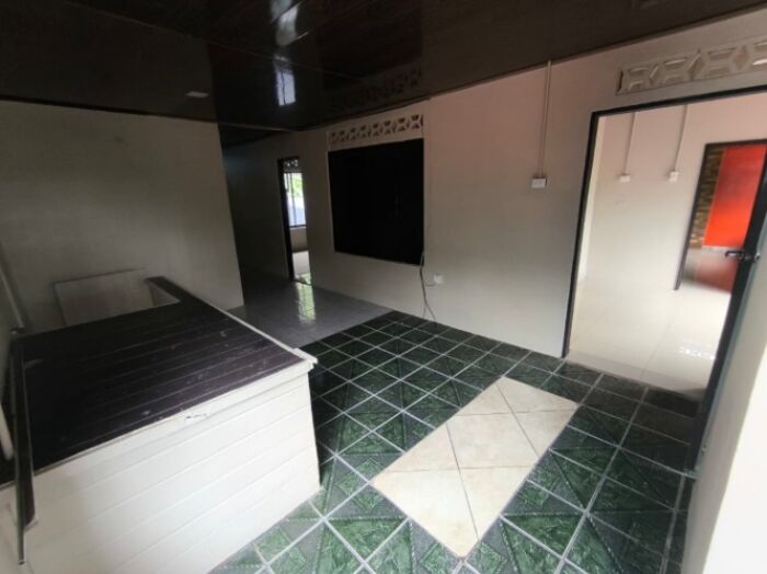 SE VENDE BELLA CASA EN SAN ISIDRO DE ATENAS.  in San Isidro, Atenas, Alajuela — ₡ 45 000 000