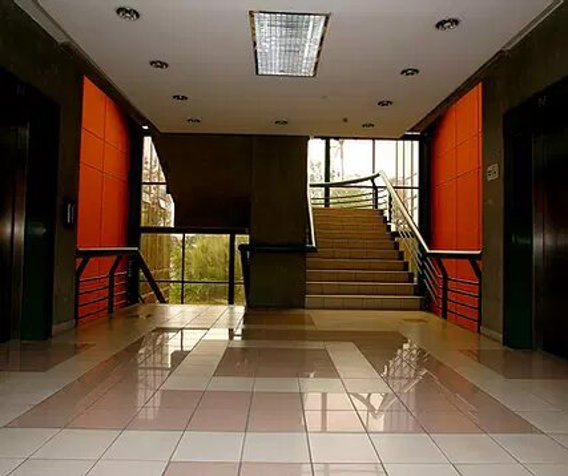 Alquiler oficinas en San José B- Tournón in Calle Blancos, Goicoechea, San José — $2,777
