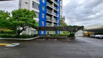 Venta de Apartamento en LA URUCA, San José. RAH 27-908