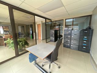 VENTA DE EDIFICIO DE OFICINAS CON ALTA EXPOSICIÓN, GUADALUPE, SAN JOSÉ in Guadalupe, Goicoechea, San José — $450,000 - Photo 5 of 19
