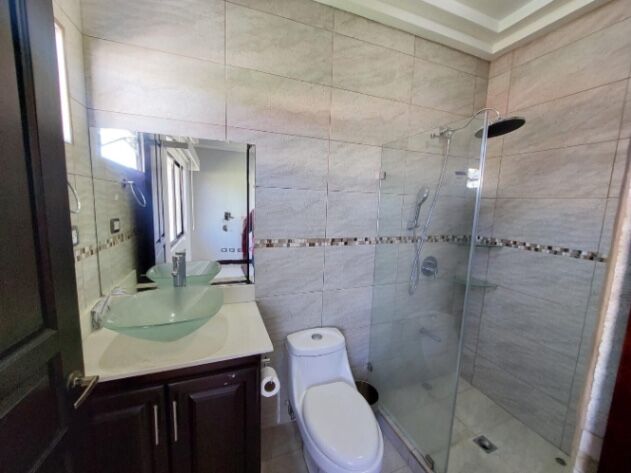 Venta Casa Heredia 26-1305 in Ulloa, Heredia — $240,000 - Photo 2 of 15