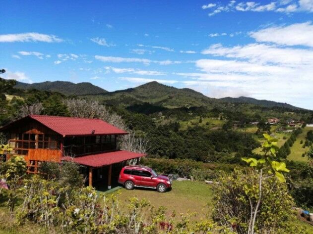 Venta de Quinta + Mini Apto en San Rafael de Heredia. en Concepción, San Rafael, Heredia — ₡ 350 000 000