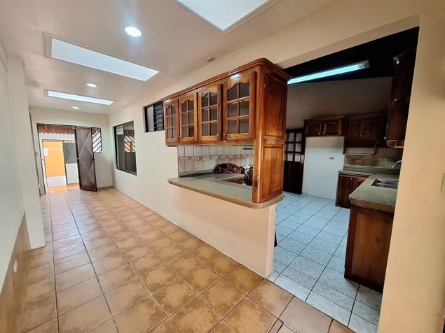 Linda casa en venta en San Isidro del general PZ en San Isidro De El General, Pérez Zeledón, San José — ₡ 88 500 000