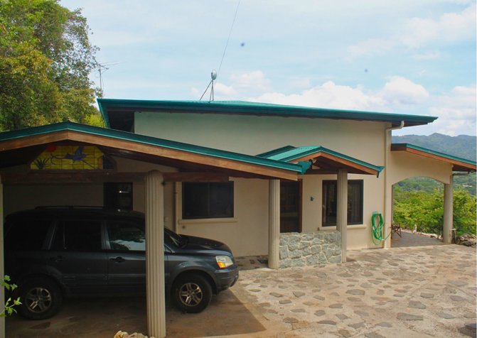 Impresionante casa con vistas panorámicas ubicada en Vista Atenas en Atenas, Alajuela — $460,000 - Foto 2 de 30