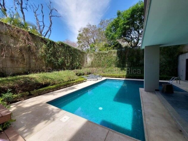 Se alquila apartamento en Brasil Santa Ana 26-1509 in Brasil, Santa Ana, San José — $1,700