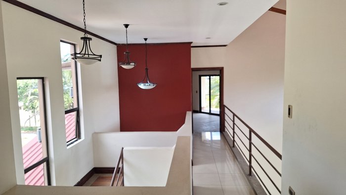 Se Vende Casa en Naranjo, Alajuela en San Miguel, Naranjo, Alajuela — $516,000 - Foto 3 de 10