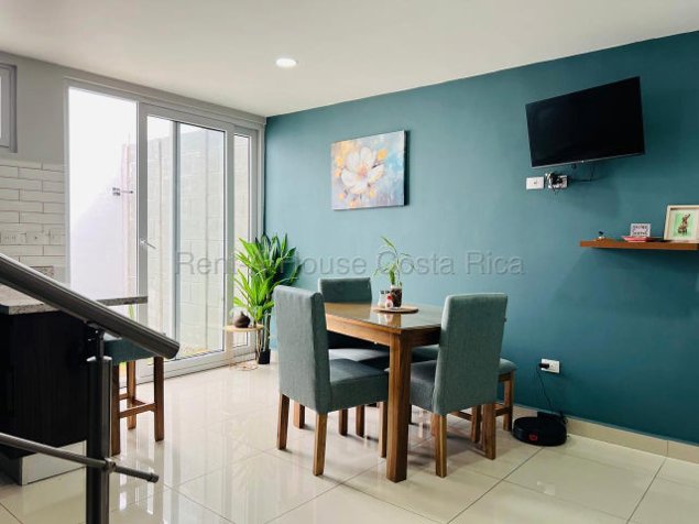 Venta de Casa Moderna en San Pablo de Heredia. RAH 27-714 en San Pablo, Heredia — ₡ 88 900 000 - Foto 2 de 11