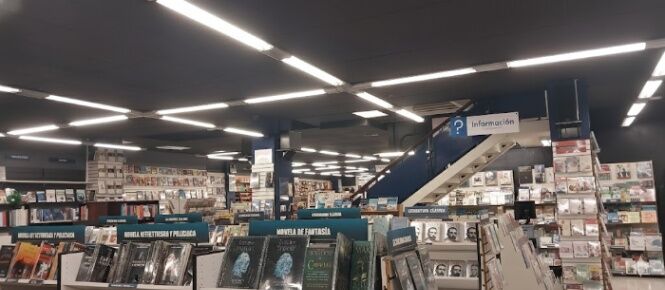 Edificio cerca Plaza de La Cultura, 3,163 mtrs2 en Carmen, San José — $4,500,000