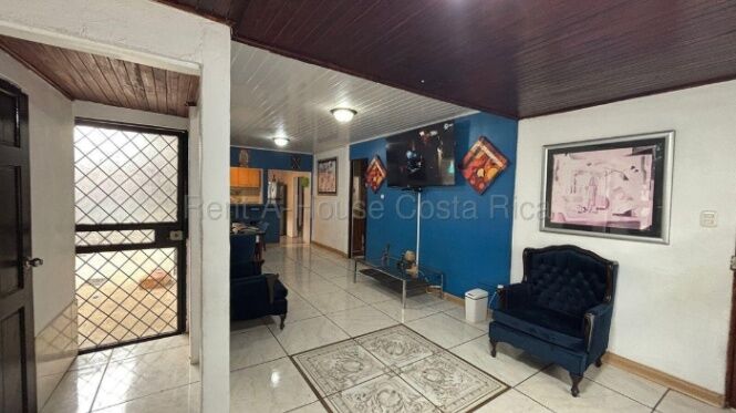 Venta de Casa en Concepción de Tres Ríos. en Concepción, La Unión, Cartago — ₡ 48 000 000