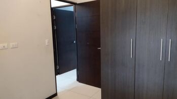 Se vende espaciosa casa en condominio de La Trinidad San José 26-352 en La Trinidad, Moravia, San José — $174,800 - Foto 5 de 22