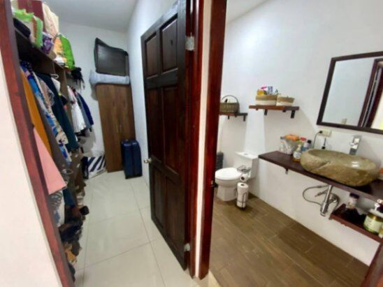 Se vende casa de lujo con 1,950m2 en Guácima Alajuela 25-308 en Guácima, Alajuela — $375,000