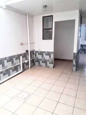 Alquiler de Apartamento u Oficina en Mata Redonda, San José. RAH 26-515 en Mata Redonda, San José — $700