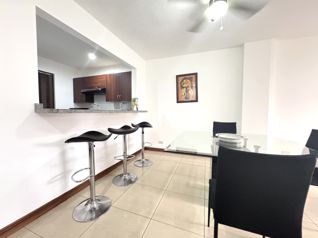 Alquiler de Apartamento amueblado en Pozos de Santa Ana en Pozos, Santa Ana, San José — $1,500 - Foto 4 de 16